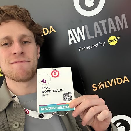 Eyal Dorenbaum with his AW LATAM 2025 delegate badge